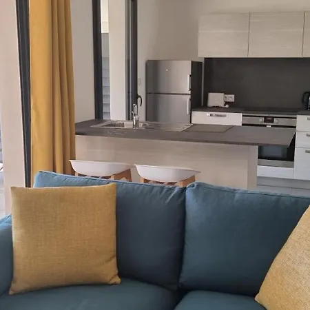 Daire Charmant A Vecchio Vue Mer 70 M²